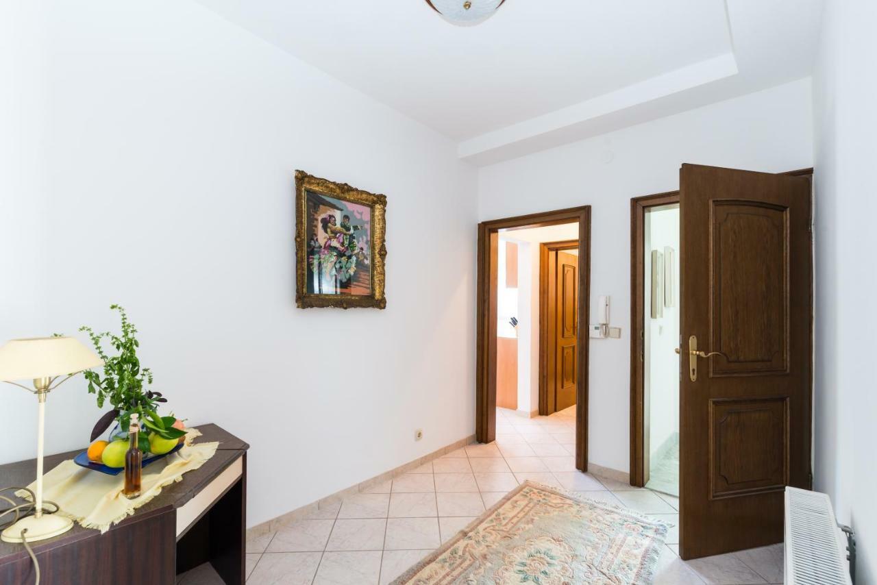 Apartments Victoria Ζαντάρ Εξωτερικό φωτογραφία